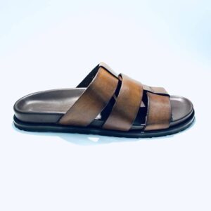 Anatomical slipper for men made in tuscany brown leather