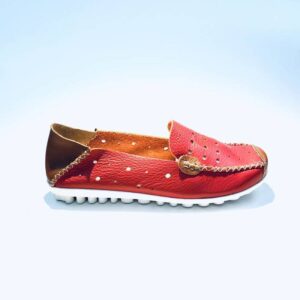 Moccasin woman red sabot perforated leather bottom rubber craft