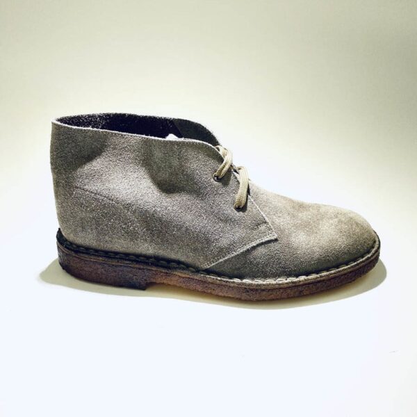 Handmade men's and women's gray ankle boots in ecological para leather